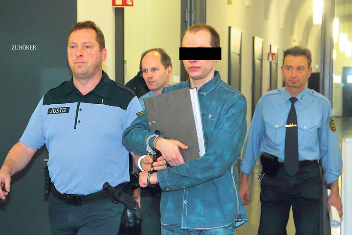 Pegida-Fan Nino K. (31) musste sich am Mittwoch für die Anschläge verantworten.