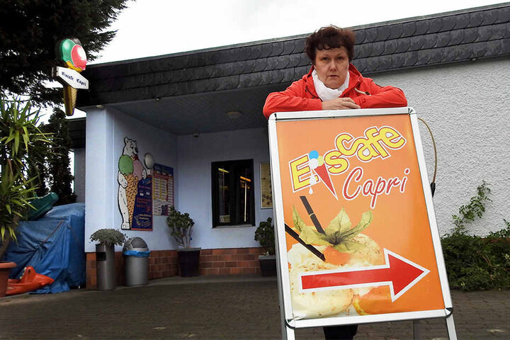 Gerlinde Henke betreibt das Eiscafé "Capri" seit der Wende mit ihrer Familie.