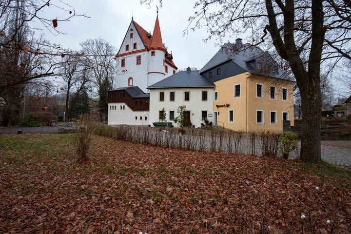 Nicht nur im Schloss wird's zauberhaft. Ganz Schlettau lädt zum Adventsbummel in die Höfe ein.