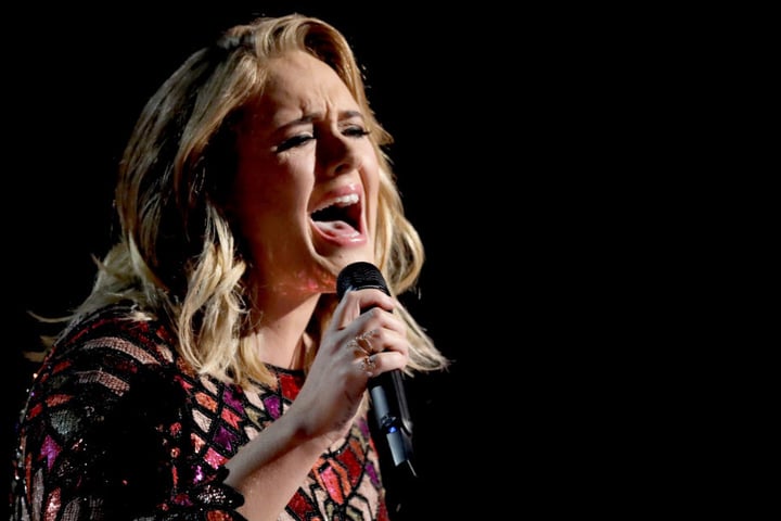 Adele (31) singt bei der Grammy-Verleihung (Archivbild).