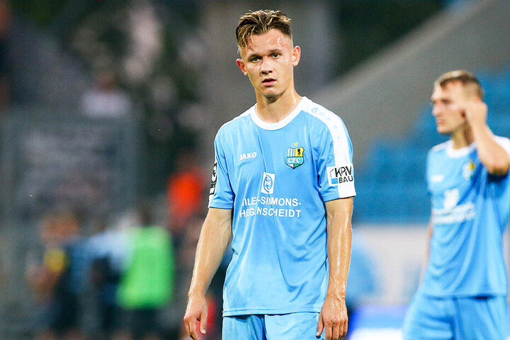 Fassungslos: Erik Tallig und der Chemnitzer FC haben aus den ersten zehn Spielen nur sechs Punkte geholt. Damit ist der CFC aktuell Vorletzter.