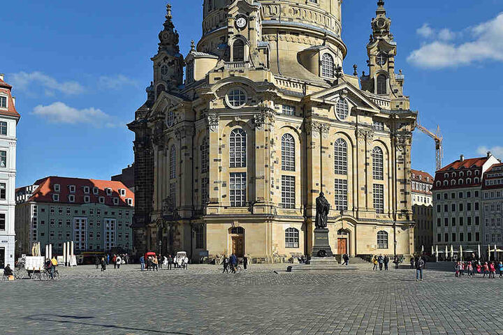 Tatort Neumarkt. Immer wieder wurde der Rüpel hier ausfällig. Jetzt sitzt er hinter Gittern.