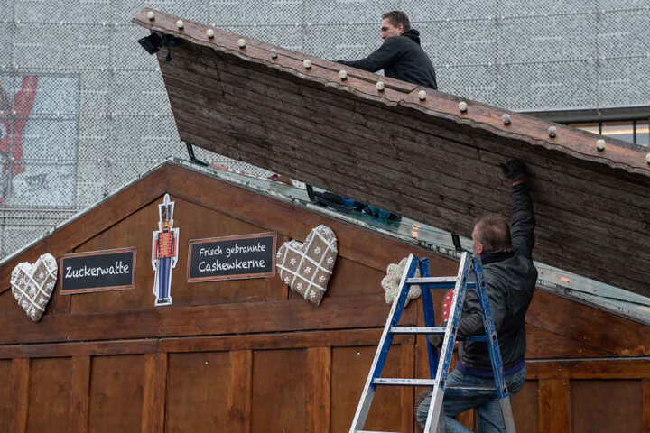 Auch in Kassel wird schon fleißig aufgebaut.