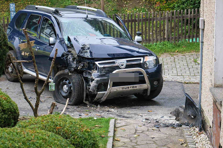 Warum es zu dem Unfall kam, untersucht jetzt die Polizei.