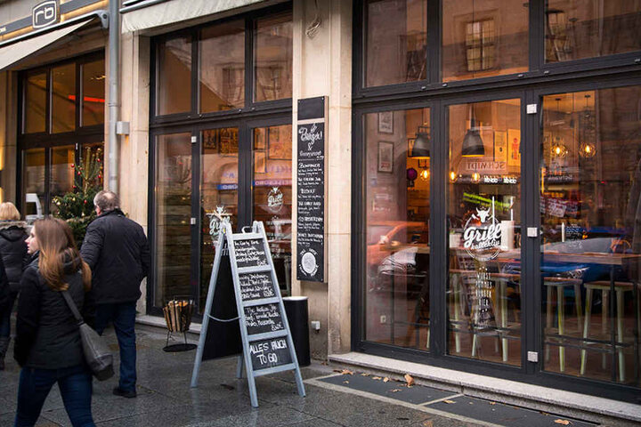 Das ehemalige „aroma“ an der Kreuzstraße wurde zum „Grillkollektiv“.