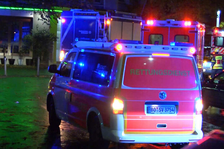 Sechs Menschen wurden verletzt.