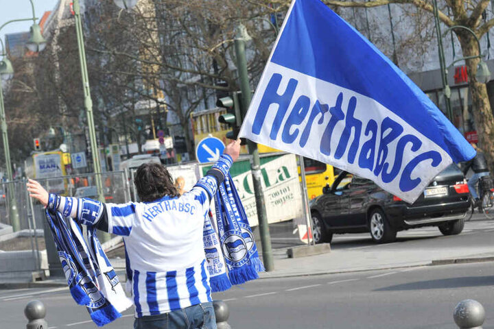 Hertha-Fans pilgern an diesem Wochenende zum Fan-Fest auf dem Olympia-Gelände.