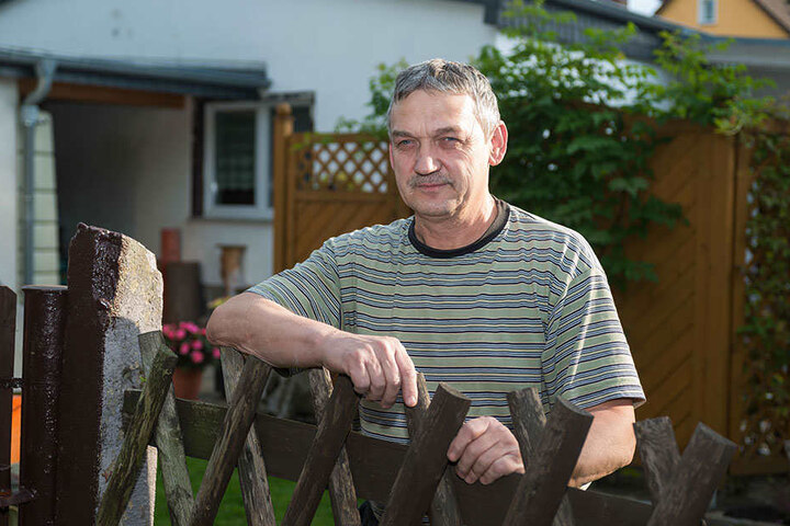 Anwohner Joachim Heide (60) schreckte der laute Knall aus dem Sessel.