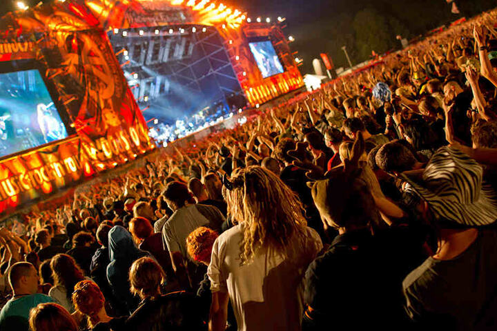 700.000 Besucher sind derzeit auf dem Festival "Haltestelle Woodstock". Mit weiteren Menschen wird zum Wochenende gerechnet.