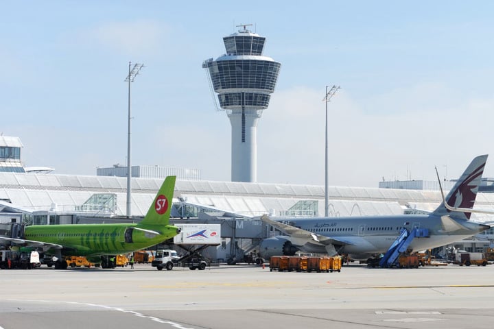 Insgesamt sind in München mehr als 50 Starts und Landungen im Streikzeitraum abgesagt worden. (Archivbild)