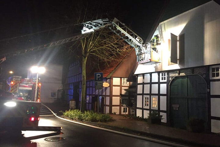 Die Küche im oberen Stockwerk war in Brand geraten.