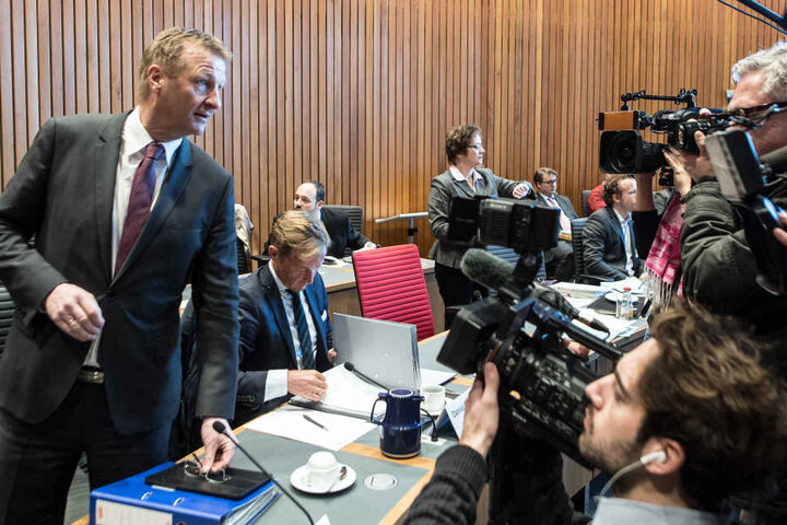 Mittlerweile hat Ralf Jäger Fehleinschätzungen im Fall Amri eingestanden.