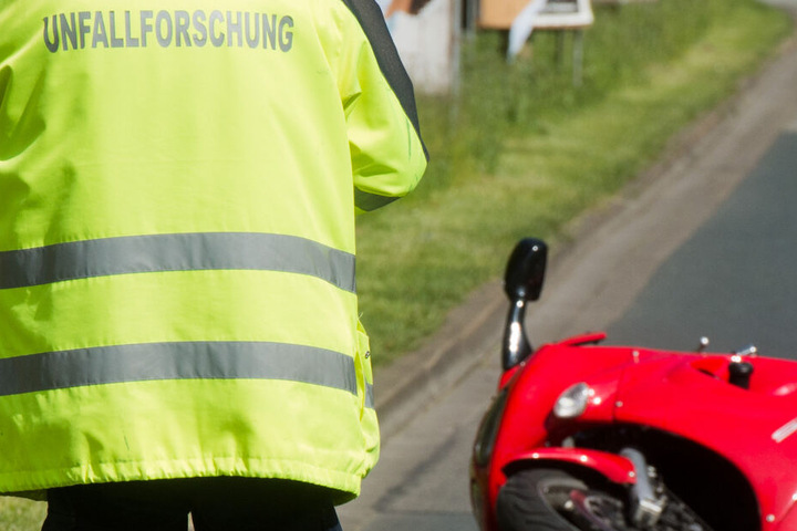 Ein Gutachter wurde von der Staatsanwaltschaft beauftrage den genauen Unfallhergang nachzuvollziehen. (Symbolbild)