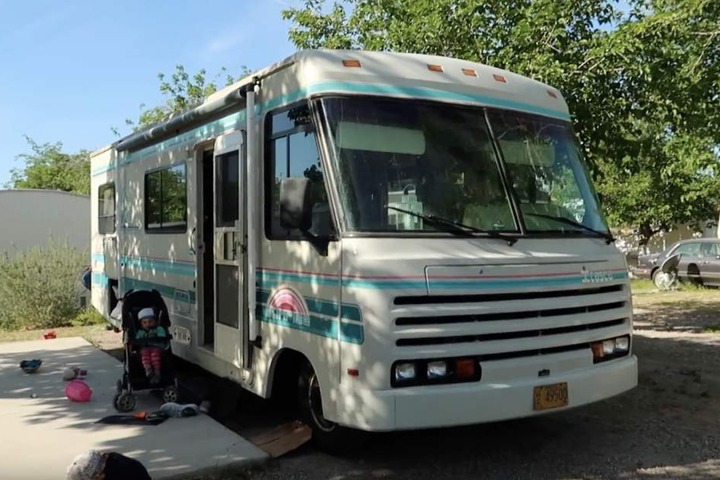 Im zweiten Teil ihrer Tour, gehts für die Familie durch den Westen der USA - mit diesem Wohnmobil.