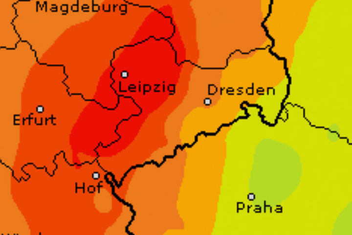 Am Montagabend drohen in Sachsen schwere Gewitter.