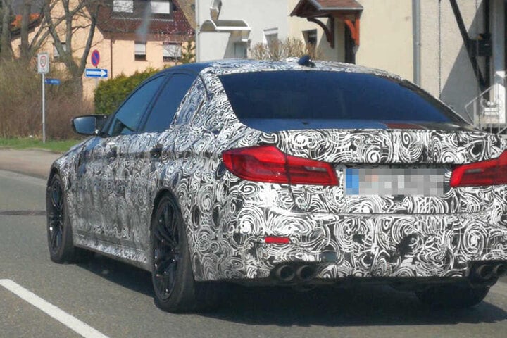 Durch Borna könnte am Sonntagnachmittag ein neuer 3er- oder 5-er BMW gerollt sein.