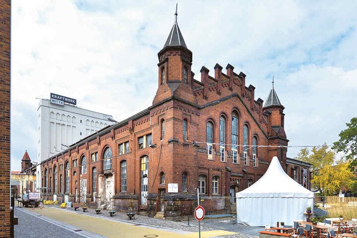 In das Lichtwerk zieht wahrscheinlich die Puppentheatersammlung.