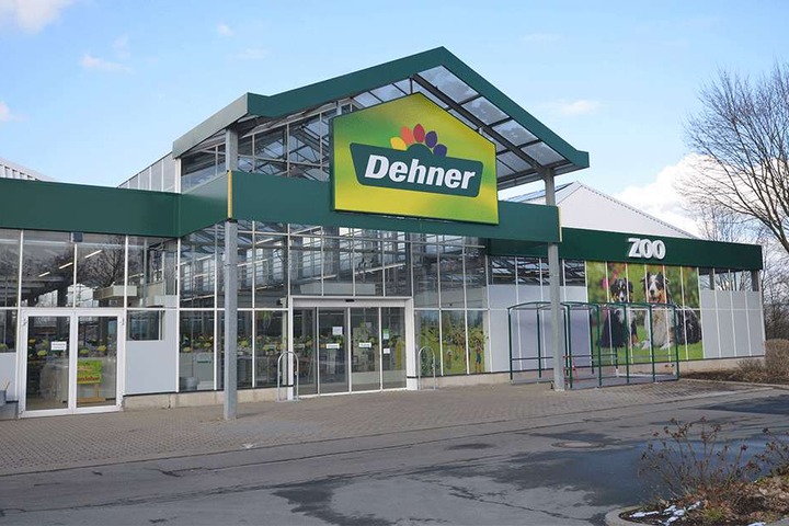 Wo vor mehr als einem Jahr der Pflanzenmarkt Klee einging, will ab 8. März das Gartencenter Dehner florieren.
