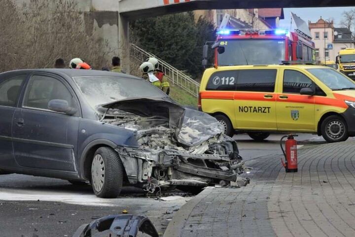 Der Pkw erlitt nach erster Einschätzung Totalschaden.
