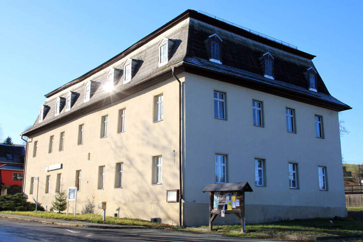 Das Rittergut Bösenbrunn, in der sich die Katzenkunst-Sammlung befindet.
