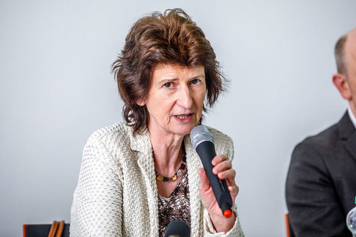 Wissenschaftsministerin Eva-Maria Stange (60, SPD) wünscht sich weitere Untersuchungen.