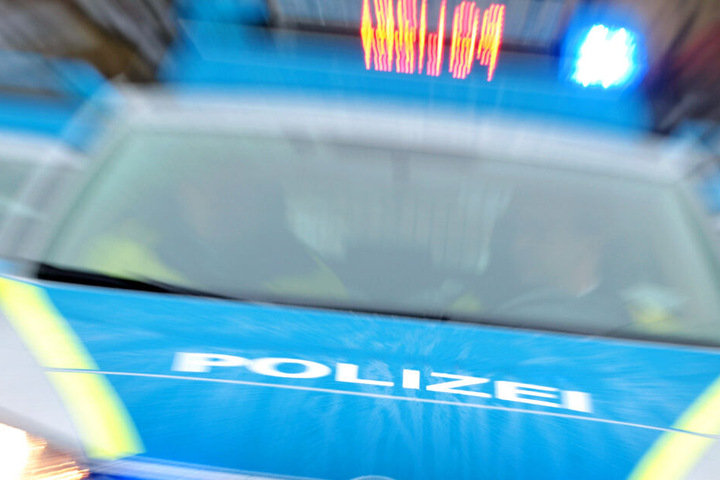 Die Ermittlungen der Polizei dauern an (Symbolbild).