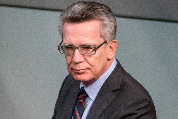 Reagierte nie: Thomas de Maizière (64, CDU).