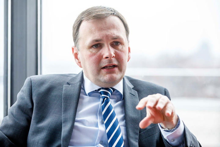 Linken-Politiker André Schollbach (38) ist schockiert über die Attacke.