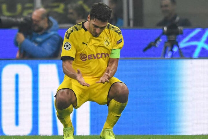 Frustrierende Woche für Mats Hummels: Erst die Niederlage in Mailand, dann die Aussage von Bundestrainer Löw.