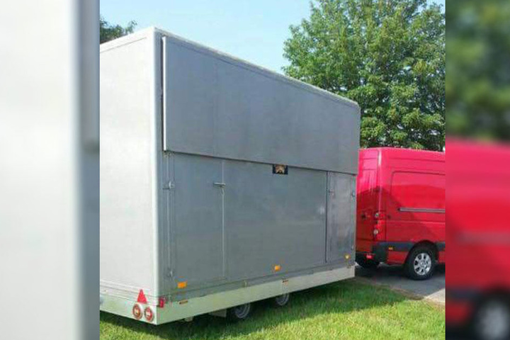 Diesen Mannschaftswagen klauten Diebe in Lampertswalde.