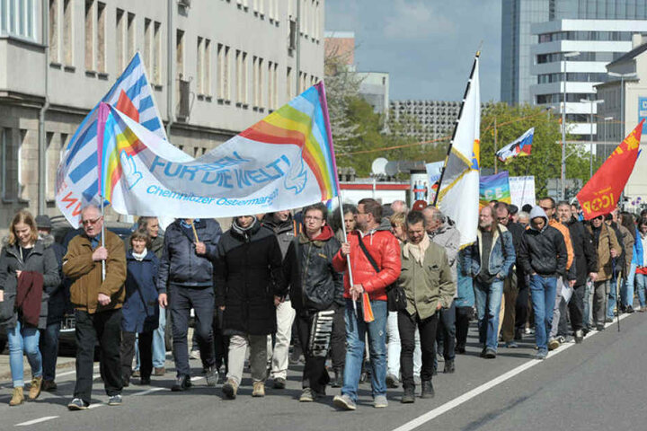 Der Chemnitzer Ostermarsch 2017 zählte rund 200 Teilnehmer.