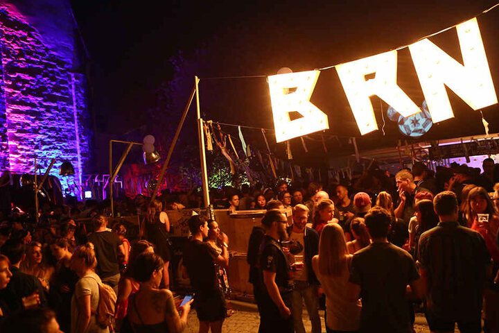 Bei der diesjährigen BRN erkannte ein Opfer den mutmaßlichen Täter wieder. So wurde Rami A. auf der Neustadt-Party festgenommen.