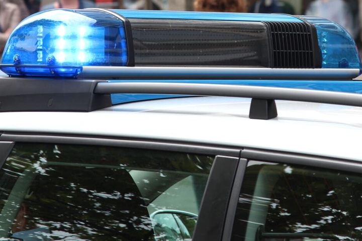 Die Polizei verteilte an diesem Abend Anzeigen an beide Streithähne.