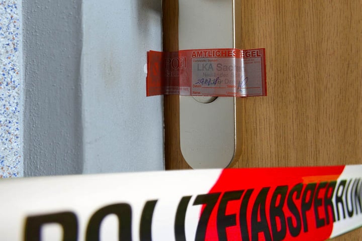 Die Tür der Wohnung von Eduardo A. ist versiegelt.