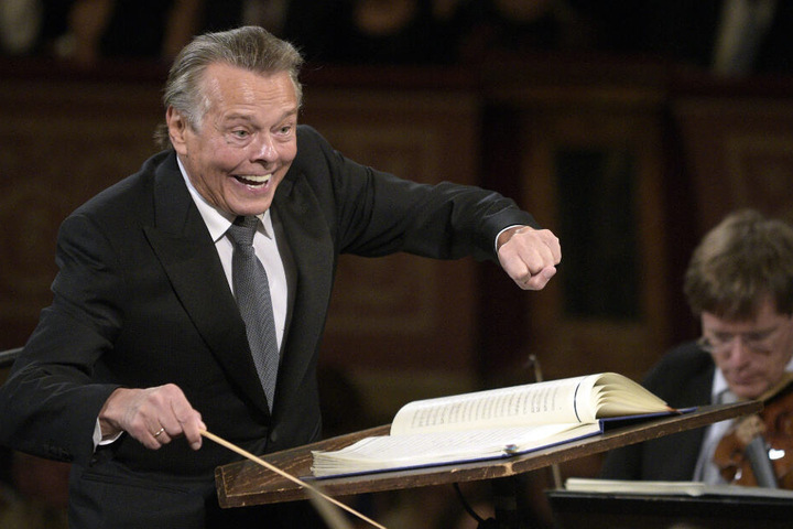 Mariss Jansons beim Neujahrskonzert 2016 in der Wiener Philharmonie. (Archiv)