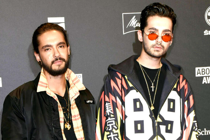Doch auch ihn hält sie für ein echtes "Schnuckelchen": Bill Kaulitz (28, r.) Zwillingsbruder Tom.