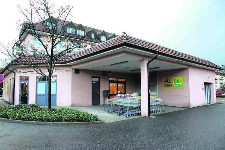 In diesem Bio-Markt Podemus klaute das Paar erst Lebensmittel, wurde dann dem Ladendetektiv gegenüber rabiat.