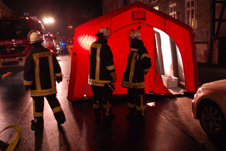 Ein Großaufgebot der Feuerwehr rückte in Höxter an.