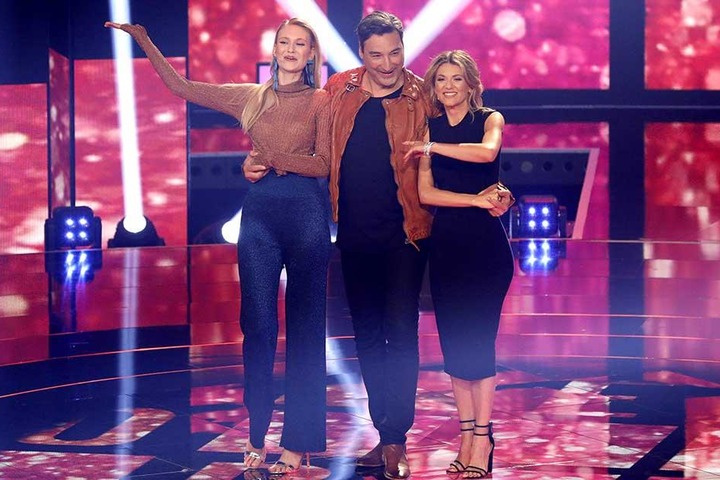 Die Juroren Carolin Niemczyk (l-r), Mousse T. und Ella Endlich in der 15. Staffel von DSDS.