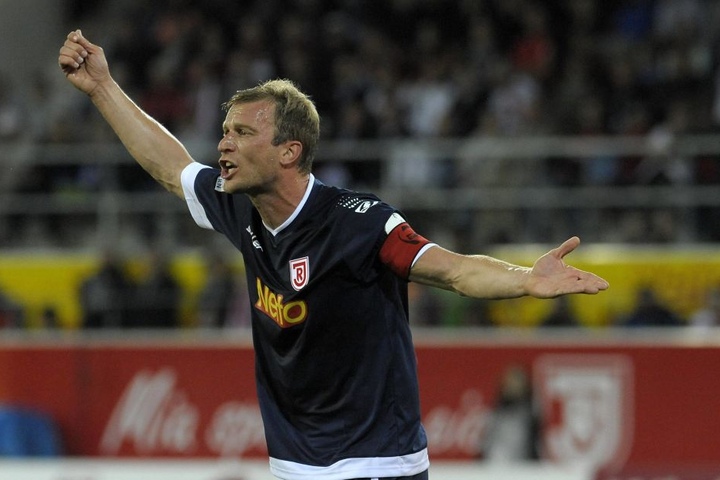 Thomas Paulus ging im Juni 2015 aus Aue weg, spielte noch zwei Jahre für Jahn Regensburg - und stieg zweimal in Folge auf.