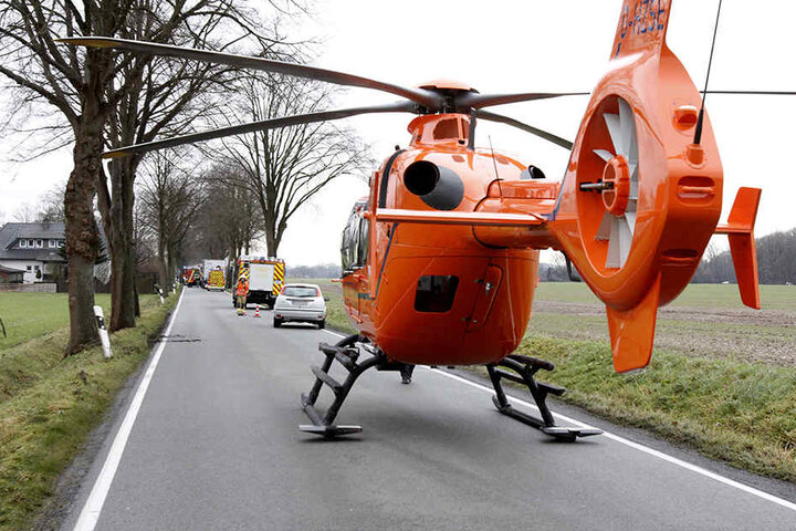 Per Rettungshubschrauber wurde er in ein Krankenhaus geflogen.