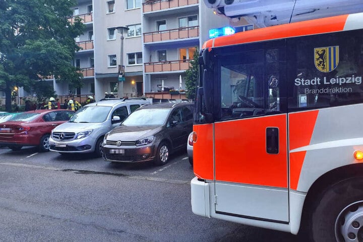 In der Nacht zu Freitag sorgte wieder ein Feuerteufel für eine lebensgefährliche Brandstiftung. (Archivbild)