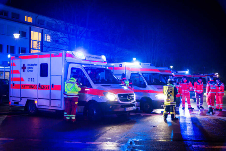 Zahlreiche Einsatzkräfte waren vor Ort.