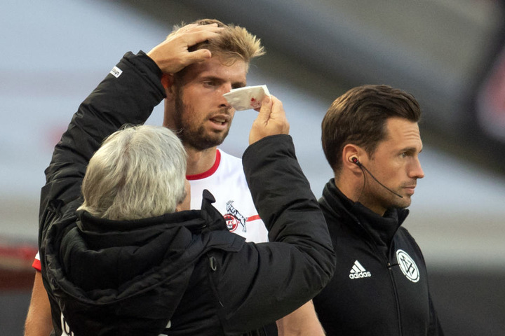Wegen einer Zehenverletzung wird Lasse Sobiech (27) erst 2019 wieder für den 1. FC Köln spielen können.