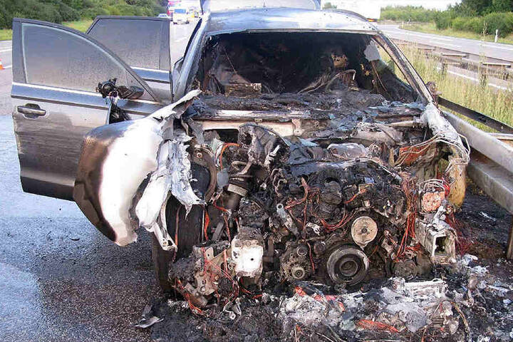 Der neue Audi fing sofort Feuer.