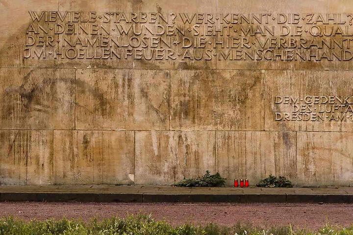 Zu dem entstandenen Sachschaden liegen derzeit noch keine Angaben vor.
