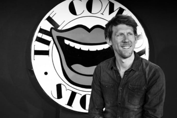 Christian Schulte-Loh (39) wird humorvoll durch den Abend im "Quatsch Comedy Club" führen.