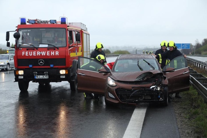 In der Nähe des Dreieck Nossen rasten mehrere Autos ineinander.