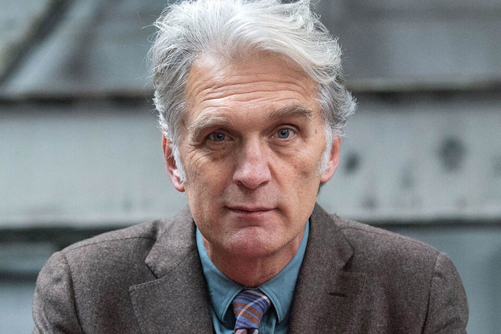 Walter Sittler (66).