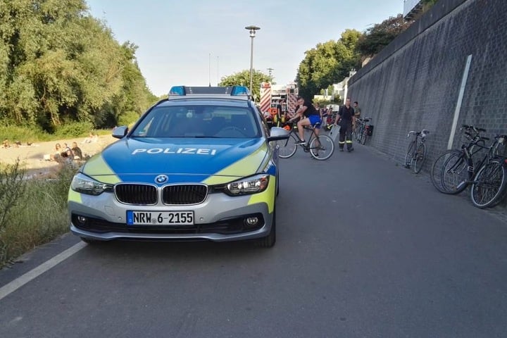 Auch die Polizei war zur Stelle.